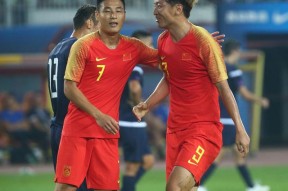 今晨足总杯传出新动向；巴塞罗那篮板制胜；管理层表态——球迷炸锅；临场指挥获称赞的简单介绍-开元娱乐